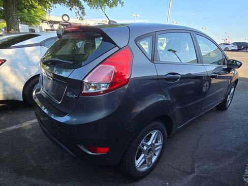 Used 2017 Ford Fiesta SE w/ Cold Weather Package FWD image 6