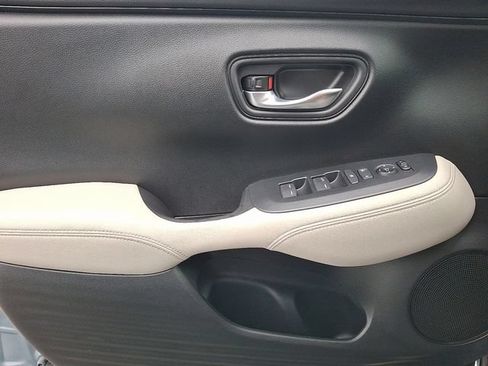 Certified 2024 Honda HR-V LX image 21