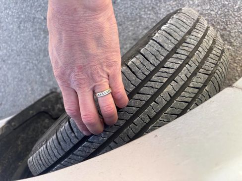 Used 2007 Nissan Versa 1.8 S w/ PWR Pkg image 14