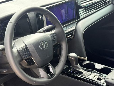 Used 2025 Toyota Camry XSE w/ Premium Package FWD image 17