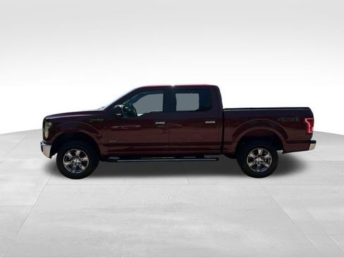 Used 2017 Ford F150 XLT w/ Equipment Group 302A Luxury AWD/4WD image 6