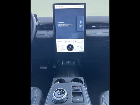 Used 2024 Ford Mustang Mach-E Premium image 11