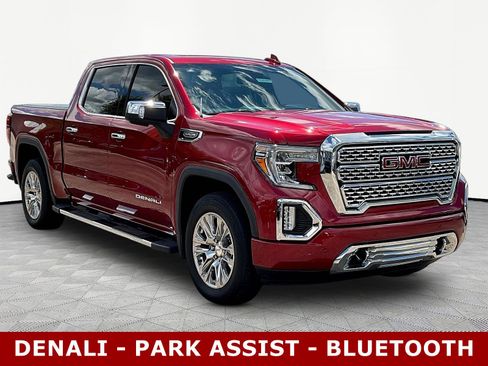 Used 2019 GMC Sierra 1500 Denali w/ Driver Alert Package II AWD/4WD image 3