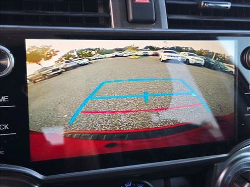 Used 2017 Toyota 4Runner SR5 RWD image 8