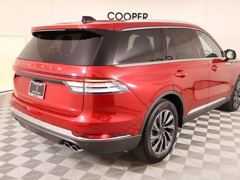 New 2026 Lincoln Aviator AWD image 22