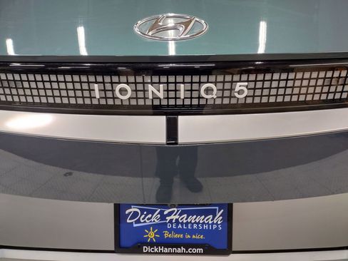 Certified 2023 Hyundai Ioniq 5 Limited w/ Cargo Package image 18