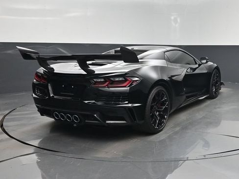 Used 2026 Chevrolet Corvette ZR1 w/ ZR1 Carbon Fiber Aero Package RWD image 28
