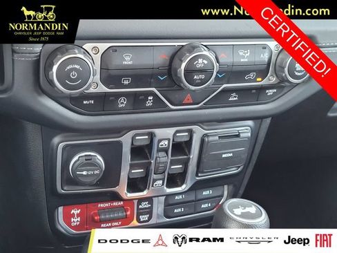 Certified 2024 Jeep Wrangler Unlimited Rubicon AWD/4WD image 11