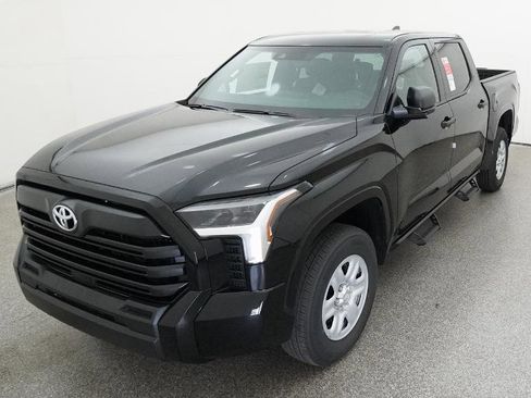 New 2026 Toyota Tundra SR image 18