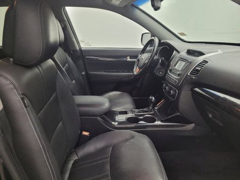 Used 2015 Kia Sorento LX FWD image 21