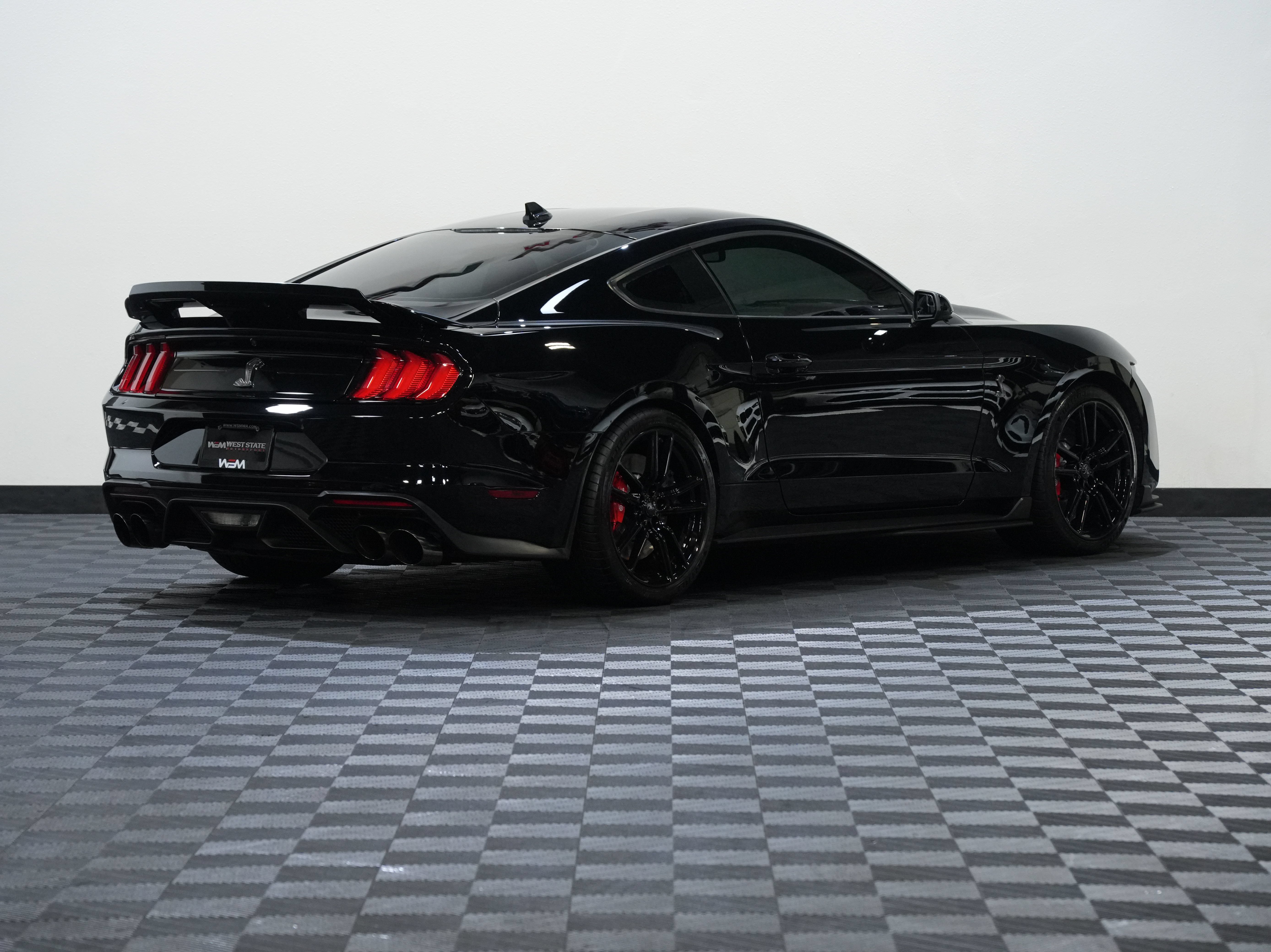 Used 2021 Ford Mustang Shelby GT500 RWD image 6
