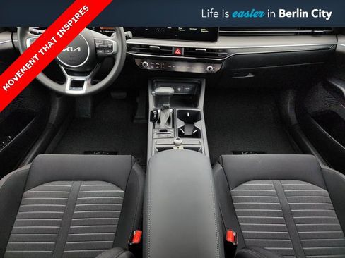 New 2025 Kia K5 LXS image 22