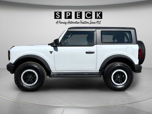 New 2026 Ford Bronco 2-Door w/ Sasquatch Package AWD/4WD image 1