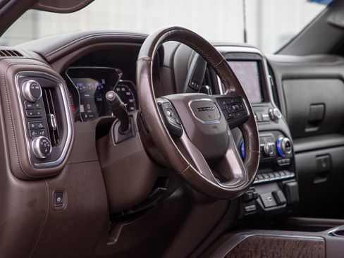 Used 2022 GMC Sierra 2500 Denali image 25