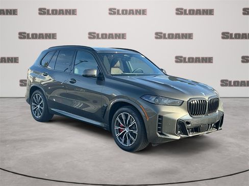New 2026 BMW X5 xDrive50e image 7