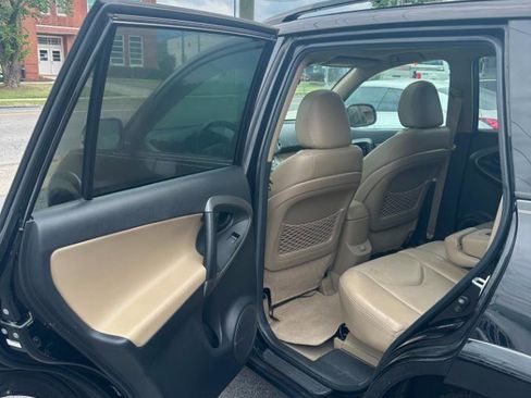 Used 2009 Toyota RAV4 Limited AWD/4WD image 14