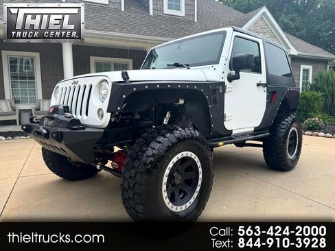 Used 2017 Jeep Wrangler Rubicon w/ Power Convenience Group image 1