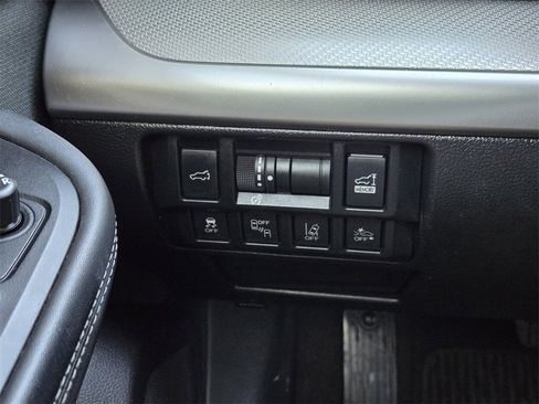 Used 2018 Subaru Outback 2.5i Premium image 24