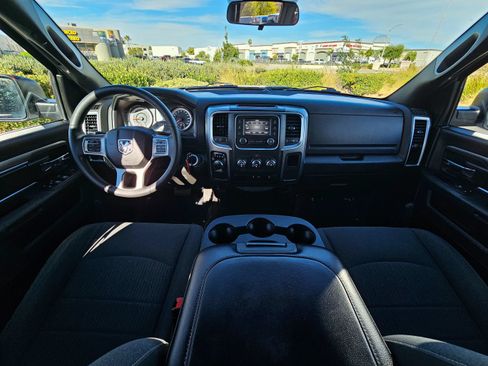 Used 2024 RAM 1500 Warlock RWD image 20