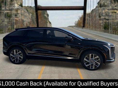 New 2026 Cadillac Optiq Luxury 1 w/ LPO, Floor Liner Package image 11