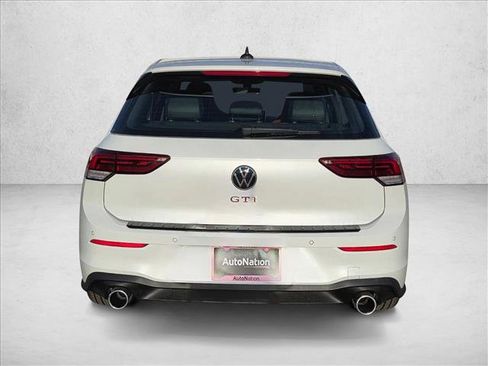 New 2026 Volkswagen Golf SE image 8