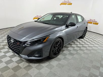 New 2026 Nissan Altima 2.5 SR w/ SR Midnight Edition Package