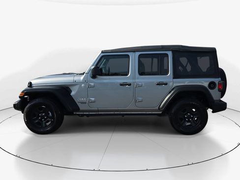 Used 2021 Jeep Wrangler Unlimited Sport AWD/4WD image 8