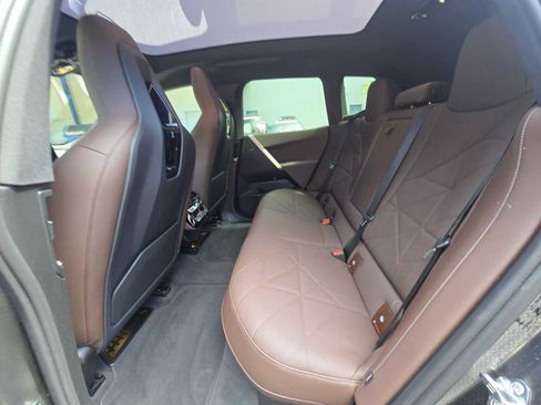 Used 2026 BMW iX xDrive45 AWD/4WD image 16