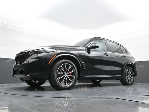 New 2026 BMW X5 xDrive50e w/ Executive Package AWD/4WD image 26