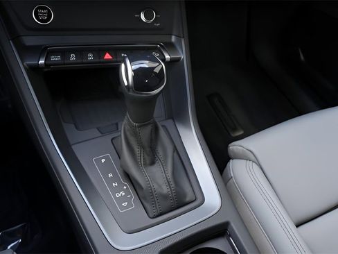 Used 2025 Audi Q3 2.0T Premium w/ Convenience Package image 26