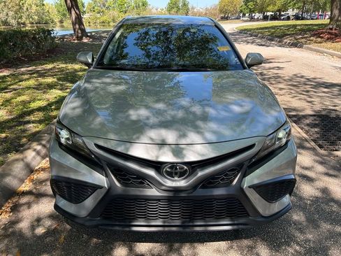 Used 2023 Toyota Camry SE image 8
