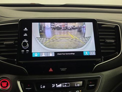 Used 2025 Honda Ridgeline Sport image 22