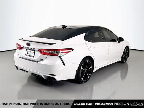 Used 2020 Toyota Camry XSE w/ Driver Assist Package FWD image 5