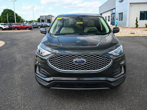 Certified 2023 Ford Edge SEL w/ Convenience Package AWD/4WD image 10