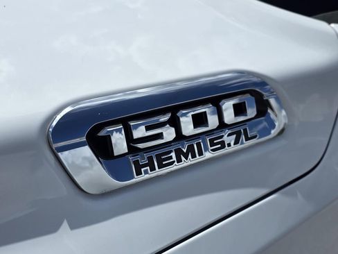 Used 2019 RAM 1500 Big Horn image 32