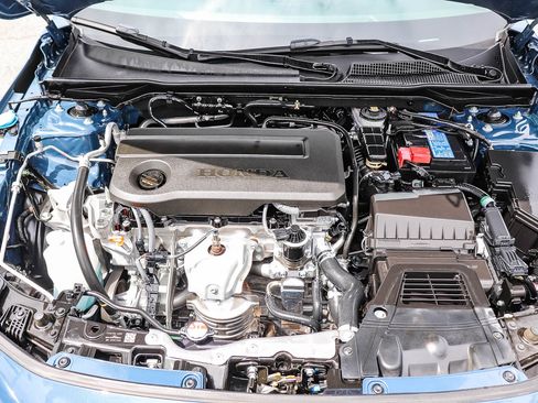 Certified 2025 Honda Civic Sport image 31