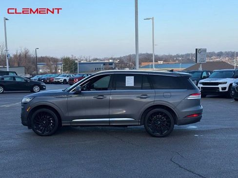 Used 2021 Lincoln Aviator Reserve w/ Equipment Group 208A image 2