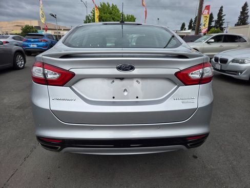 Used 2014 Ford Fusion Titanium FWD image 3