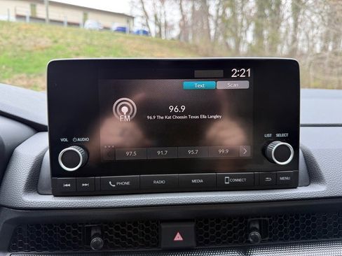 Used 2023 Honda CR-V EX image 19