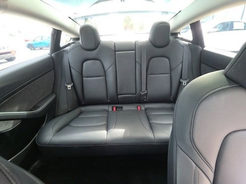 Used 2023 Tesla Model 3 Standard Range image 20