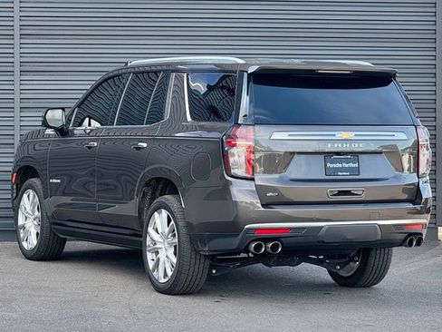 Used 2021 Chevrolet Tahoe High Country w/ Premium Package AWD/4WD image 3