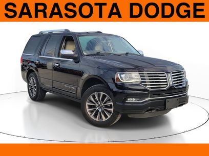 Used 2017 Lincoln Navigator Select