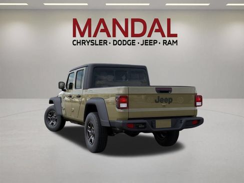 New 2026 Jeep Gladiator Sport AWD/4WD image 3