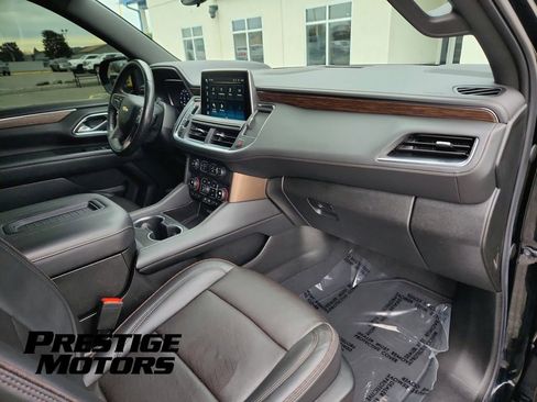 Used 2023 Chevrolet Suburban High Country w/ Advanced Technology Package AWD/4WD image 9
