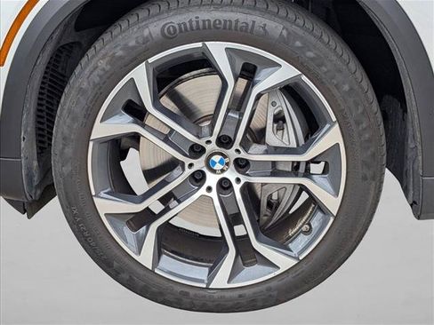 Used 2026 BMW X5 xDrive50e w/ Parking Assistance Package AWD/4WD image 26