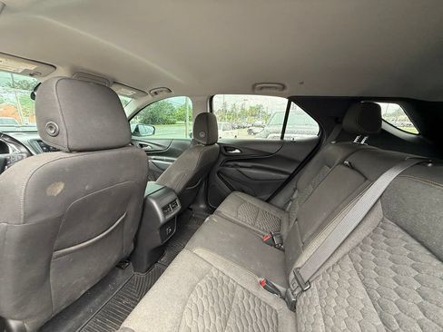 Used 2021 Chevrolet Equinox LT AWD/4WD image 24