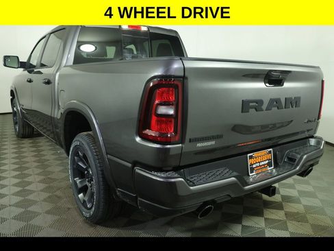 New 2026 RAM 1500 4x4 Crew Cab image 7