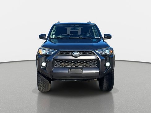 Used 2015 Toyota 4Runner SR5 Premium image 2