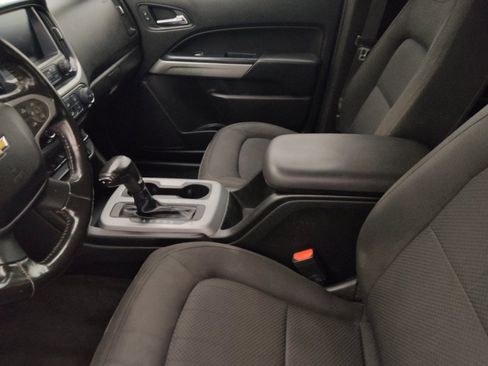 Used 2016 Chevrolet Colorado LT image 17