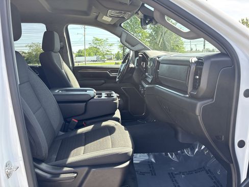 Used 2025 Chevrolet Silverado 3500 LT w/ Safety Package AWD/4WD image 25